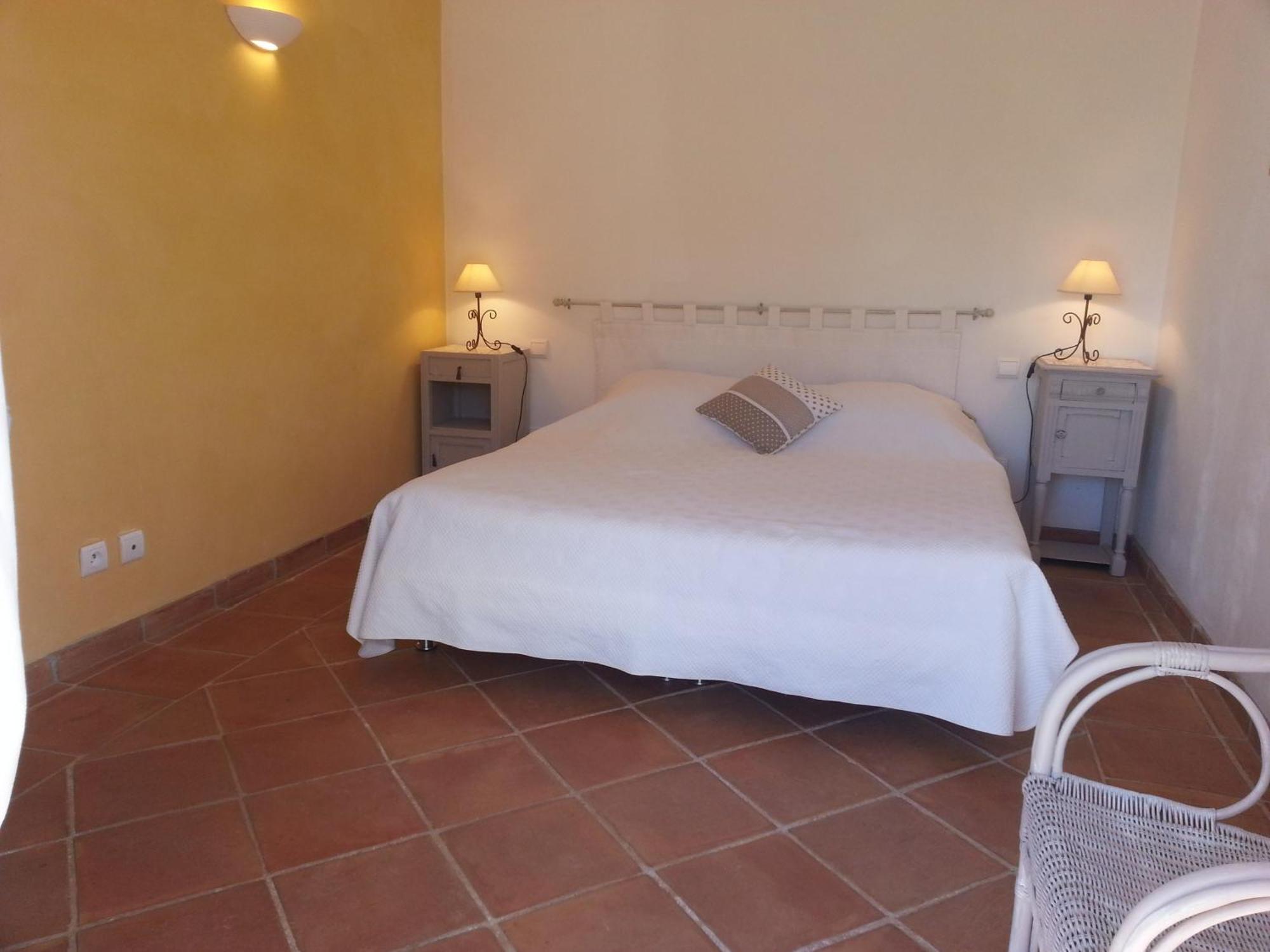Le Mas Des Oliviers Puget-Ville Habitación foto